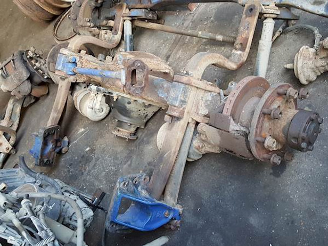 DAF AAS8.20 - Hátsó tengely - Teherautó: 3 kép. DAF AAS8.20 - Hátsó tengely - Teherautó: 3 kép.