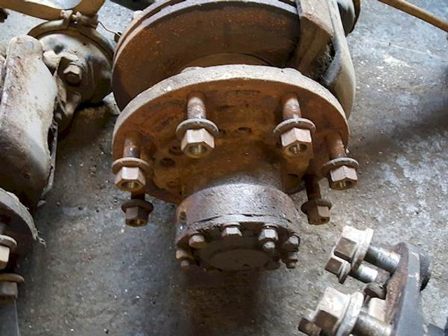DAF AAS8.20 - Hátsó tengely - Teherautó: 5 kép. DAF AAS8.20 - Hátsó tengely - Teherautó: 5 kép.