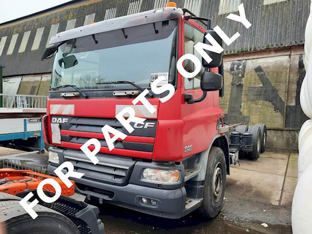 DAF CF75.310 6X2 - Alvaz teherautó: 2 kép. DAF CF75.310 6X2 - Alvaz teherautó: 2 kép.