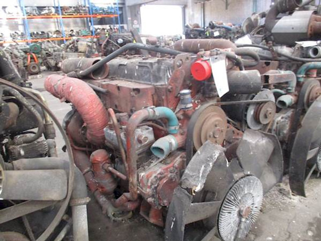 DAF RS200 - Motor - Busz: 2 kép. DAF RS200 - Motor - Busz: 2 kép.