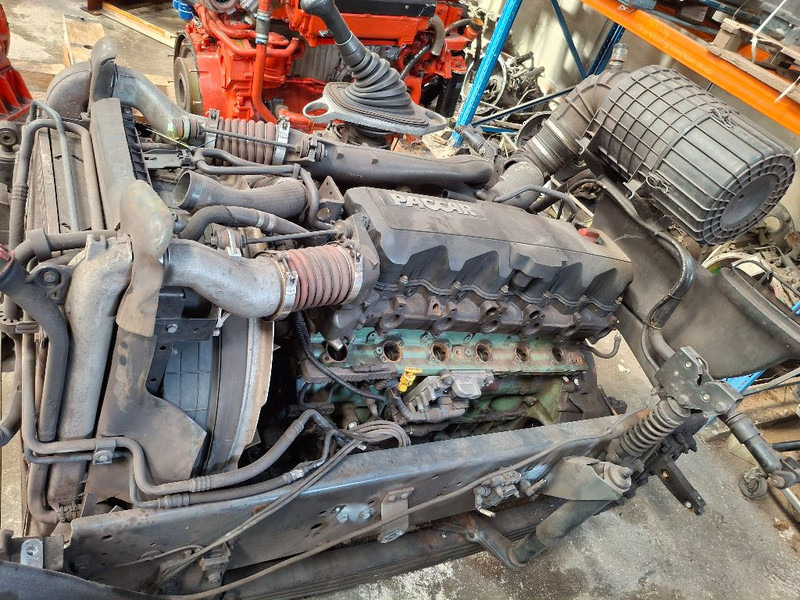 PACCAR MX265S2 - Motor: 3 kép. PACCAR MX265S2 - Motor: 3 kép.