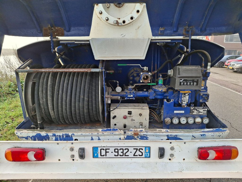 Renault MIDLUM 220DCI GAS / LPG - Tartályos teherautó: 4 kép. Renault MIDLUM 220DCI GAS / LPG - Tartályos teherautó: 4 kép.