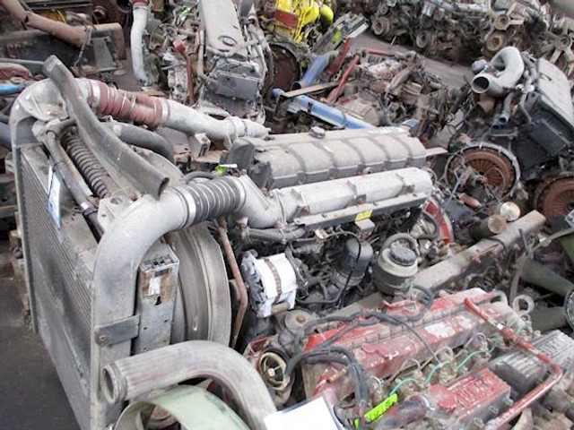 Renault MIDR62356 - Motor - Teherautó: 1 kép. Renault MIDR62356 - Motor - Teherautó: 1 kép.