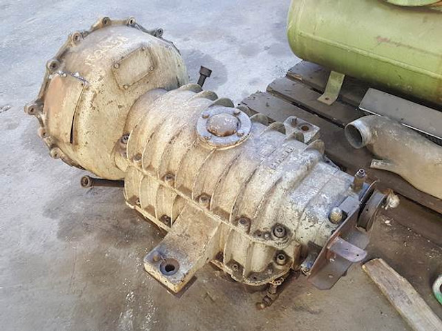 Renk WDVF15 - Sebességváltó - Egyéb gépek: 4 kép. Renk WDVF15 - Sebességváltó - Egyéb gépek: 4 kép.