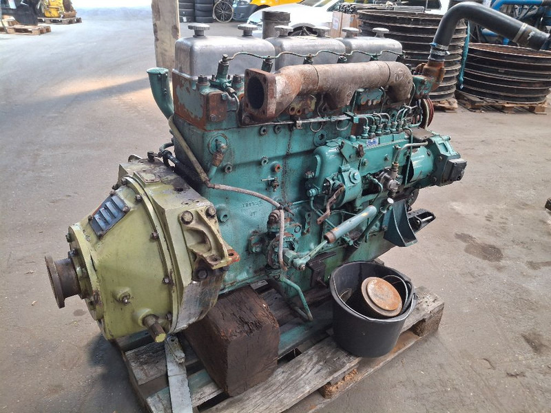 Scania D8A01 - Motor: 2 kép. Scania D8A01 - Motor: 2 kép.