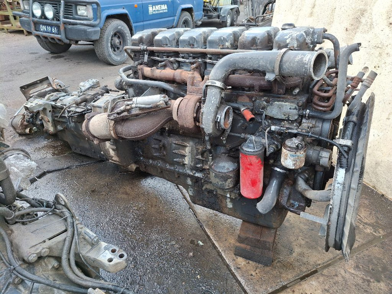 Scania DC1101 - 340HP (114) - Motor: 3 kép. Scania DC1101 - 340HP (114) - Motor: 3 kép.