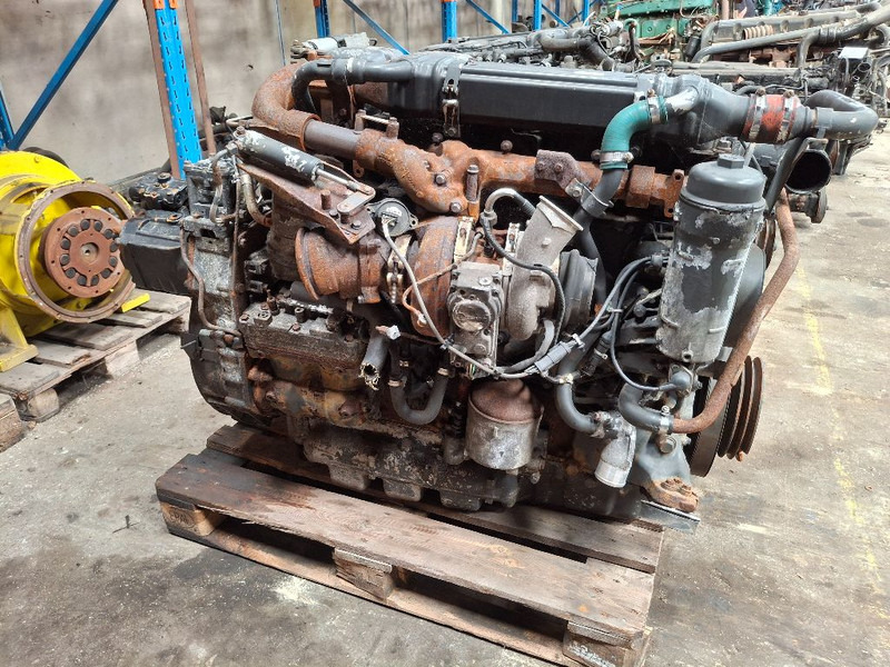 Scania DC9 - Motor: 3 kép. Scania DC9 - Motor: 3 kép.