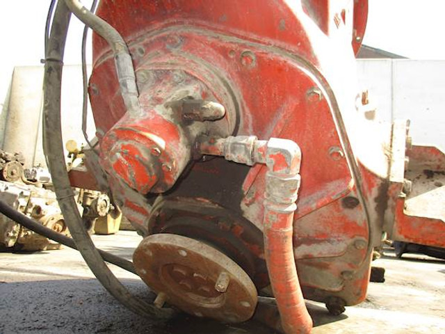 THE CAPITOL HY-28000 - Sebességváltó - Egyéb gépek: 5 kép. THE CAPITOL HY-28000 - Sebességváltó - Egyéb gépek: 5 kép.