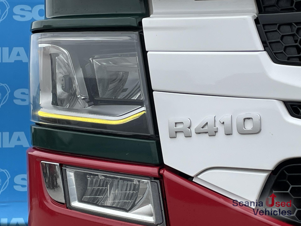 SCANIA R 410 A4x2NA RETARDER ADR FL LED ACC - Nyergesvontató: 2 kép. SCANIA R 410 A4x2NA RETARDER ADR FL LED ACC - Nyergesvontató: 2 kép.