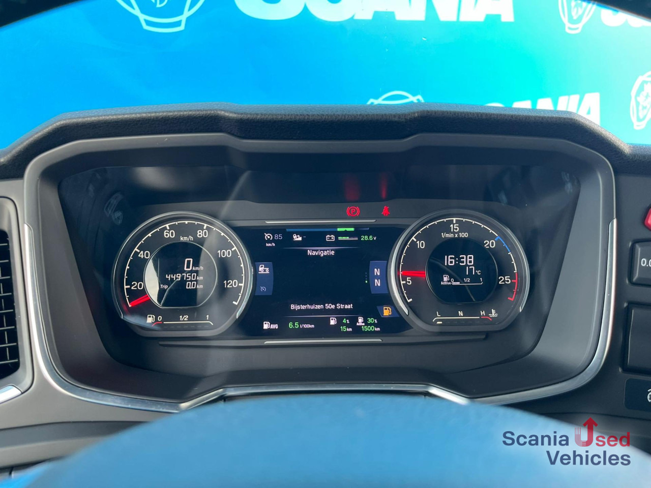 SCANIA R 450 A4x2NA RETARDER LED NAVI PTO - Nyergesvontató: 5 kép. SCANIA R 450 A4x2NA RETARDER LED NAVI PTO - Nyergesvontató: 5 kép.