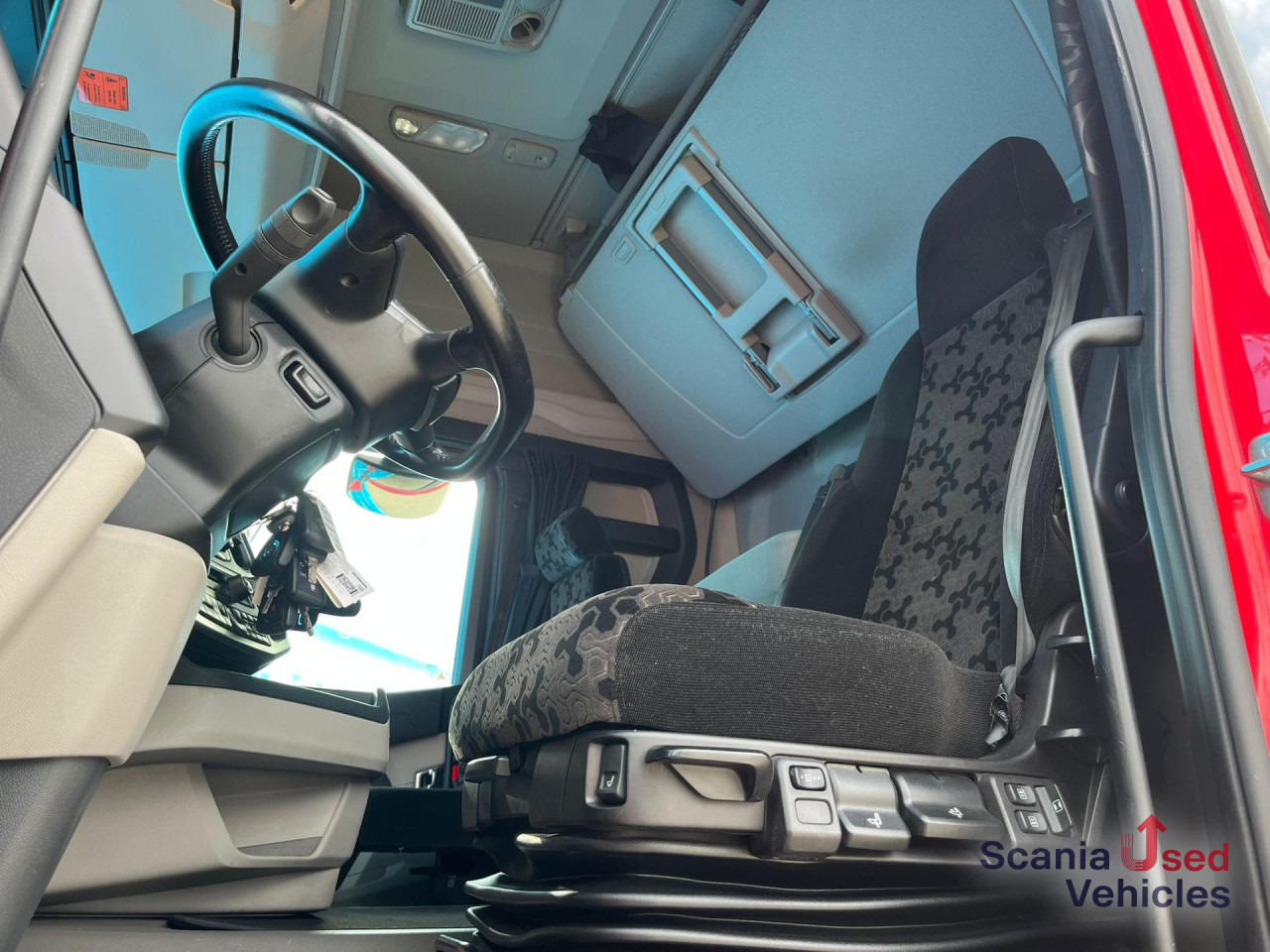 SCANIA R 500 A4x2NA RETARDER LED NAVI PTO - Nyergesvontató: 2 kép. SCANIA R 500 A4x2NA RETARDER LED NAVI PTO - Nyergesvontató: 2 kép.