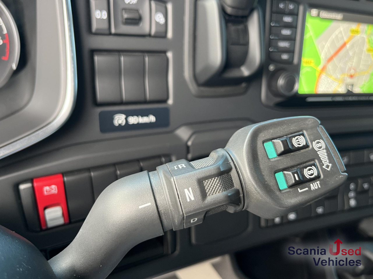 SCANIA R 500 A4x2NA RETARDER LED NAVI PTO - Nyergesvontató: 5 kép. SCANIA R 500 A4x2NA RETARDER LED NAVI PTO - Nyergesvontató: 5 kép.