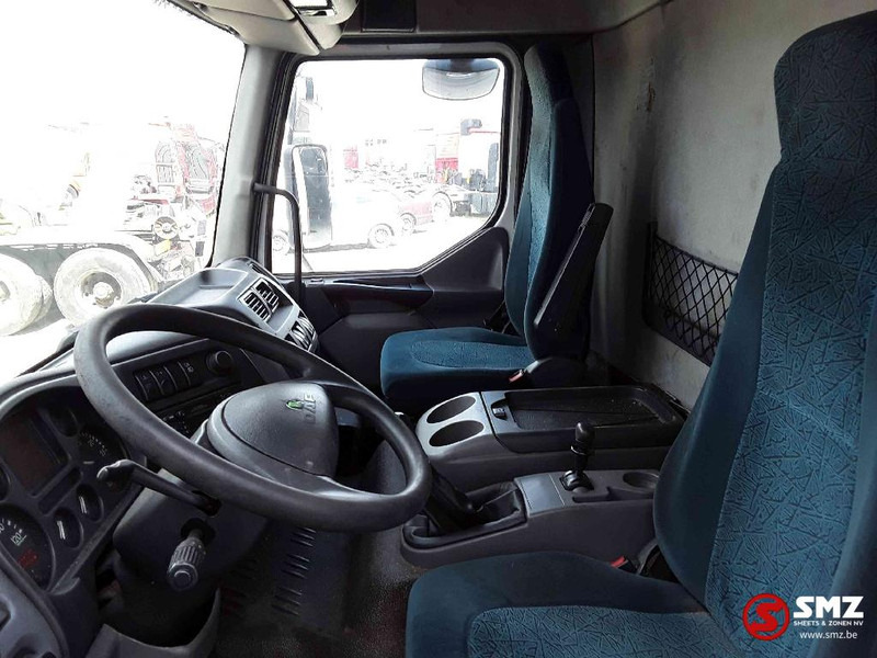 Dobozos felépítményű teherautó DAF 55 220: 7 kép.