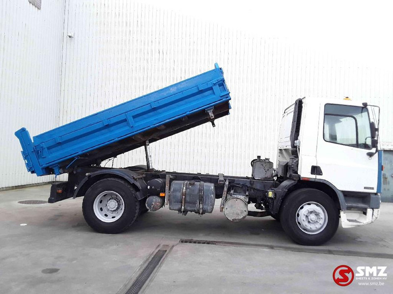 DAF 75 CF 270 - Billenőplatós teherautó: 4 kép. DAF 75 CF 270 - Billenőplatós teherautó: 4 kép.