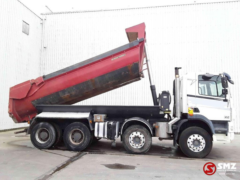 DAF 85 CF 430 8x4 - Billenőplatós teherautó: 4 kép. DAF 85 CF 430 8x4 - Billenőplatós teherautó: 4 kép.
