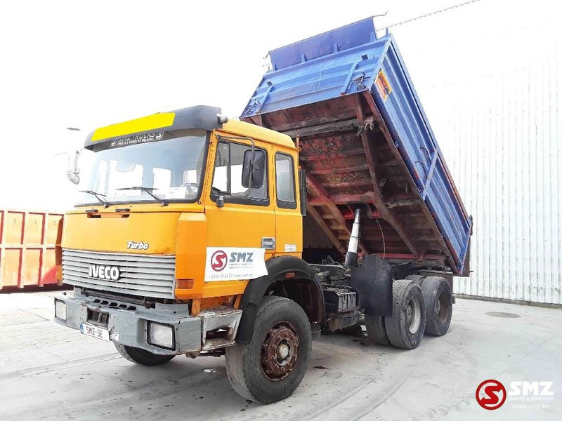 Iveco 260 260.34 v8 - Billenőplatós teherautó: 2 kép. Iveco 260 260.34 v8 - Billenőplatós teherautó: 2 kép.