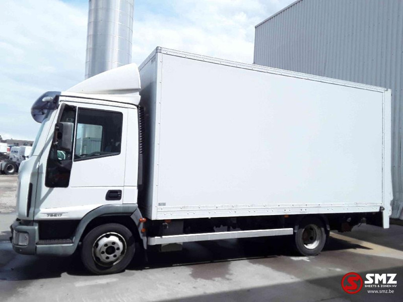 Iveco Eurocargo - Dobozos felépítményű teherautó: 5 kép. Iveco Eurocargo - Dobozos felépítményű teherautó: 5 kép.