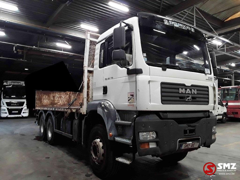 MAN TGA 26.390 6x4 manual - Platós teherautó: 1 kép. MAN TGA 26.390 6x4 manual - Platós teherautó: 1 kép.