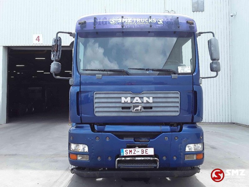 MAN TGA 26.480 6x4 manual - Alvaz teherautó: 2 kép. MAN TGA 26.480 6x4 manual - Alvaz teherautó: 2 kép.
