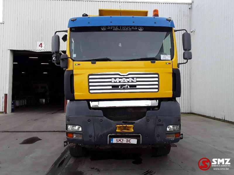 MAN TGA 26.530 tractor tipper 6x4 - Alvaz teherautó: 2 kép. MAN TGA 26.530 tractor tipper 6x4 - Alvaz teherautó: 2 kép.