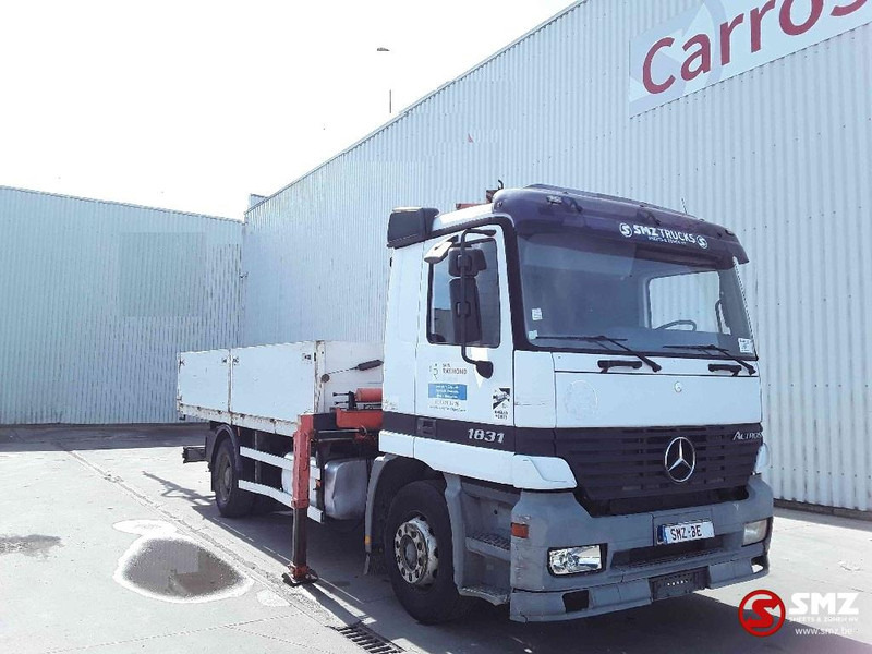 Mercedes-Benz Actros 1831 165000km lames - Platós teherautó: 1 kép. Mercedes-Benz Actros 1831 165000km lames - Platós teherautó: 1 kép.
