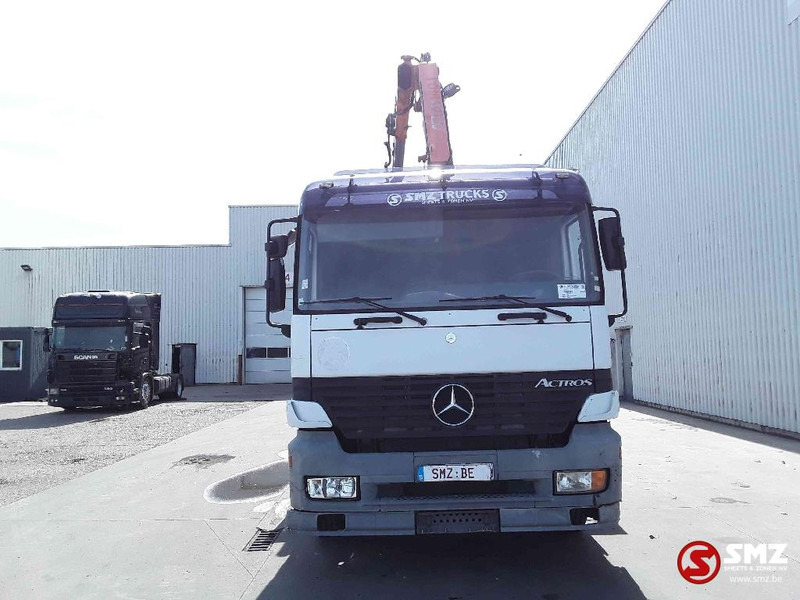 Mercedes-Benz Actros 1831 Atlas Ak140.1A4+remote lames steel 165000km - Platós teherautó, Darus autó: 2 kép. Mercedes-Benz Actros 1831 Atlas Ak140.1A4+remote lames steel 165000km - Platós teherautó, Darus autó: 2 kép.