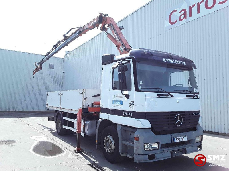 Mercedes-Benz Actros 1831 Atlas Ak140.1A4+remote lames steel 165000km - Platós teherautó, Darus autó: 1 kép. Mercedes-Benz Actros 1831 Atlas Ak140.1A4+remote lames steel 165000km - Platós teherautó, Darus autó: 1 kép.