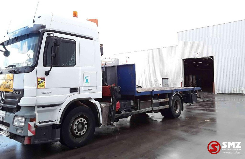 Mercedes-Benz Actros 1844 EPS - Platós teherautó, Darus autó: 5 kép. Mercedes-Benz Actros 1844 EPS - Platós teherautó, Darus autó: 5 kép.