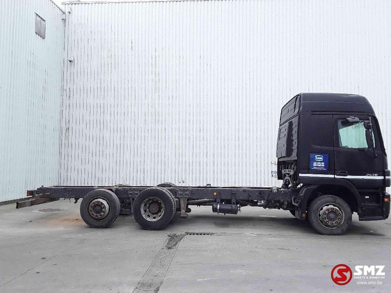 Mercedes-Benz Actros 2536 - Alvaz teherautó: 4 kép. Mercedes-Benz Actros 2536 - Alvaz teherautó: 4 kép.