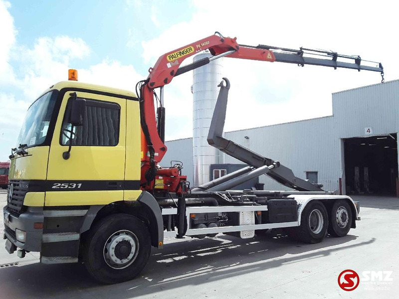 Mercedes-Benz Actros 2631 palfinger pk 14080-4 - Cserefelépítményes teherautó, Darus autó: 5 kép. Mercedes-Benz Actros 2631 palfinger pk 14080-4 - Cserefelépítményes teherautó, Darus autó: 5 kép.