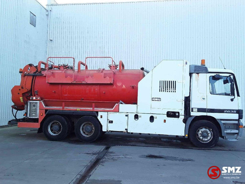 Mercedes-Benz Actros 2635 74000km TOP - Szippantós autó: 4 kép. Mercedes-Benz Actros 2635 74000km TOP - Szippantós autó: 4 kép.