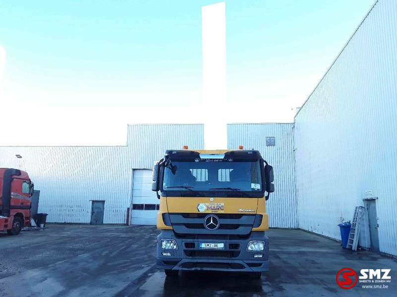 Mercedes-Benz Actros 2641 - Platós teherautó, Darus autó: 2 kép. Mercedes-Benz Actros 2641 - Platós teherautó, Darus autó: 2 kép.