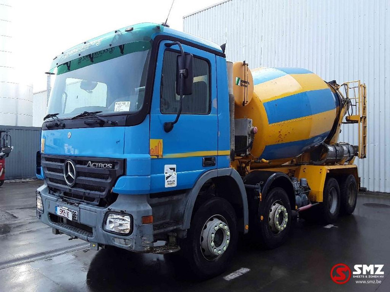 Mercedes-Benz Actros 3236 8x4 EPS - Betonmixer: 3 kép. Mercedes-Benz Actros 3236 8x4 EPS - Betonmixer: 3 kép.