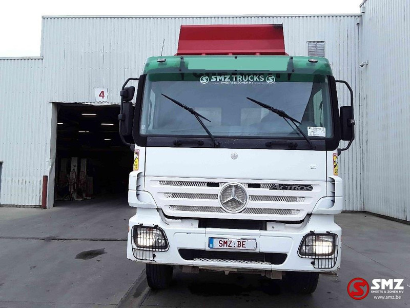 Mercedes-Benz Actros 3241 8x4 EPS - Billenőplatós teherautó: 2 kép. Mercedes-Benz Actros 3241 8x4 EPS - Billenőplatós teherautó: 2 kép.