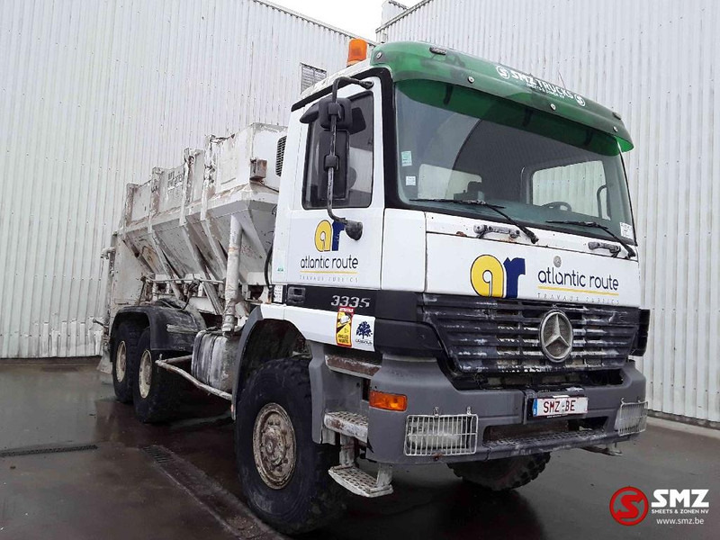Mercedes-Benz Actros 3335 6x6 88000km manual - Betonpumpa: 1 kép. Mercedes-Benz Actros 3335 6x6 88000km manual - Betonpumpa: 1 kép.
