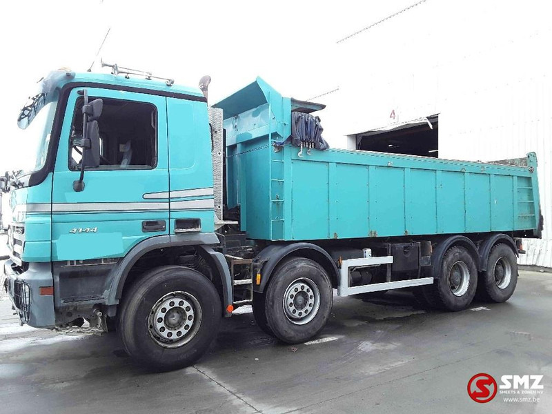 Mercedes-Benz Actros 4144 8x4 Eps 1 hand - Billenőplatós teherautó: 5 kép. Mercedes-Benz Actros 4144 8x4 Eps 1 hand - Billenőplatós teherautó: 5 kép.