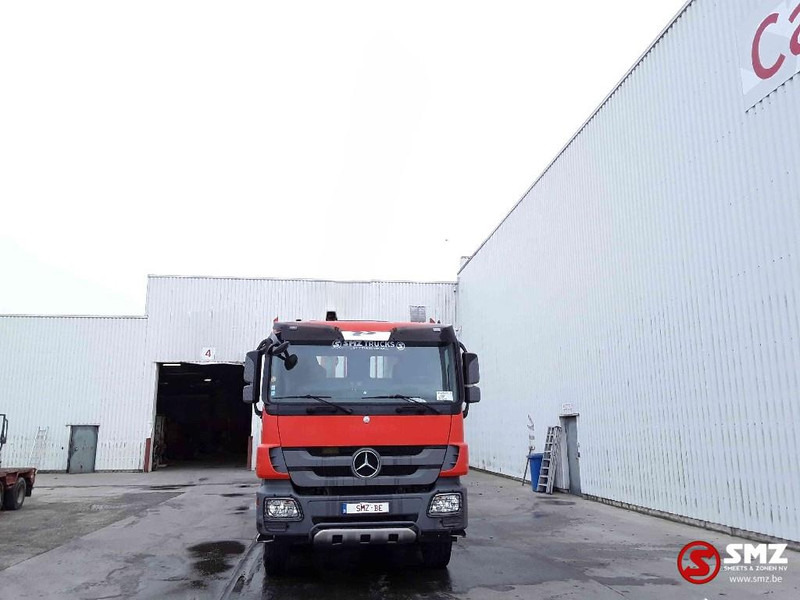 Mercedes-Benz Actros 4144 Chassis manual /steel - Platós teherautó: 2 kép. Mercedes-Benz Actros 4144 Chassis manual /steel - Platós teherautó: 2 kép.