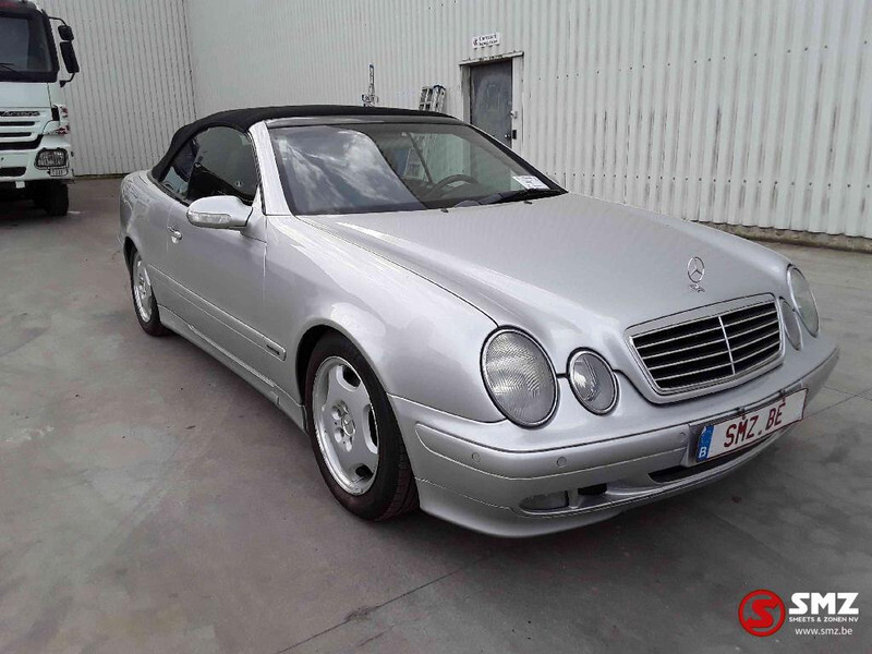 Mercedes-Benz CLK-Klasse 200 - Autó: 1 kép. Mercedes-Benz CLK-Klasse 200 - Autó: 1 kép.