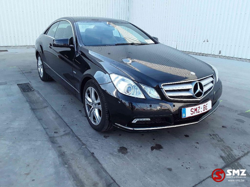 Mercedes-Benz E-Klasse 250 CDI 60000 km automatic/parktronic ("12) no reg - Autó: 1 kép. Mercedes-Benz E-Klasse 250 CDI 60000 km automatic/parktronic ("12) no reg - Autó: 1 kép.