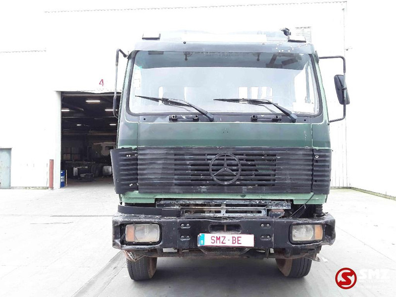Mercedes-Benz SK 2638 manual 2538 - Platós teherautó: 2 kép. Mercedes-Benz SK 2638 manual 2538 - Platós teherautó: 2 kép.