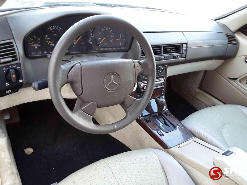 Autó Mercedes-Benz SL-Klasse 320 dak werkt niet: 8 kép.