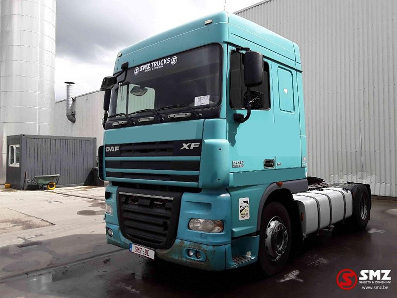 DAF 105 XF 410 - Nyergesvontató: 3 kép. DAF 105 XF 410 - Nyergesvontató: 3 kép.