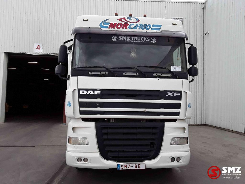 DAF 105 XF 410 - Nyergesvontató: 2 kép. DAF 105 XF 410 - Nyergesvontató: 2 kép.