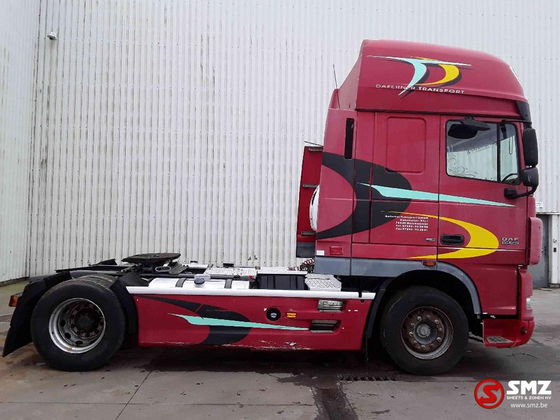 DAF 105 XF 460 Superspacecab manual - Nyergesvontató: 4 kép. DAF 105 XF 460 Superspacecab manual - Nyergesvontató: 4 kép.