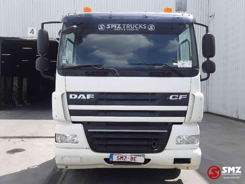 DAF 85 460 hydraulic intarder2x - Nyergesvontató: 2 kép. DAF 85 460 hydraulic intarder2x - Nyergesvontató: 2 kép.