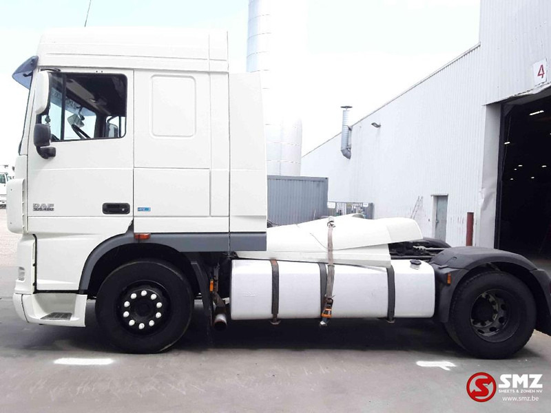DAF XF 460 spacecab - Nyergesvontató: 5 kép. DAF XF 460 spacecab - Nyergesvontató: 5 kép.