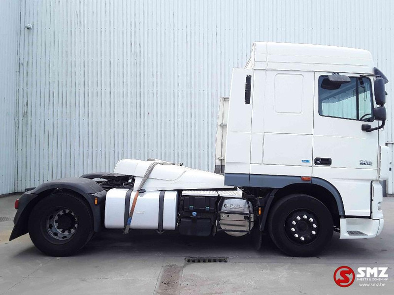 DAF XF 460 spacecab - Nyergesvontató: 4 kép. DAF XF 460 spacecab - Nyergesvontató: 4 kép.