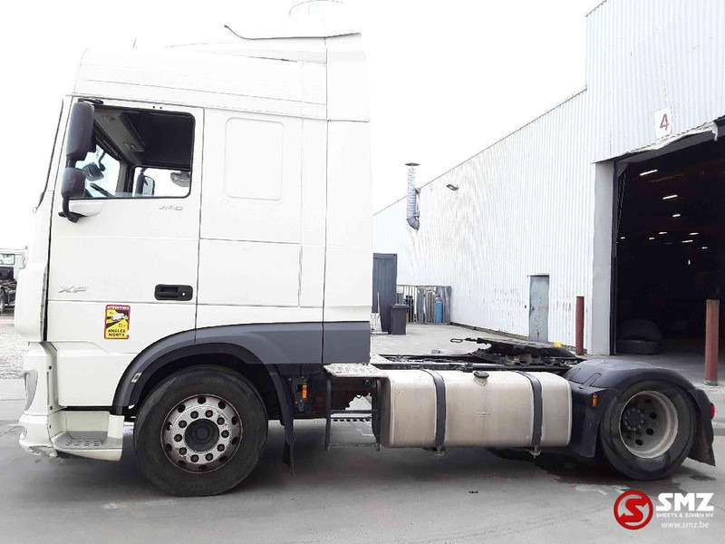 DAF XF 480 spacecab 2x - Nyergesvontató: 5 kép. DAF XF 480 spacecab 2x - Nyergesvontató: 5 kép.