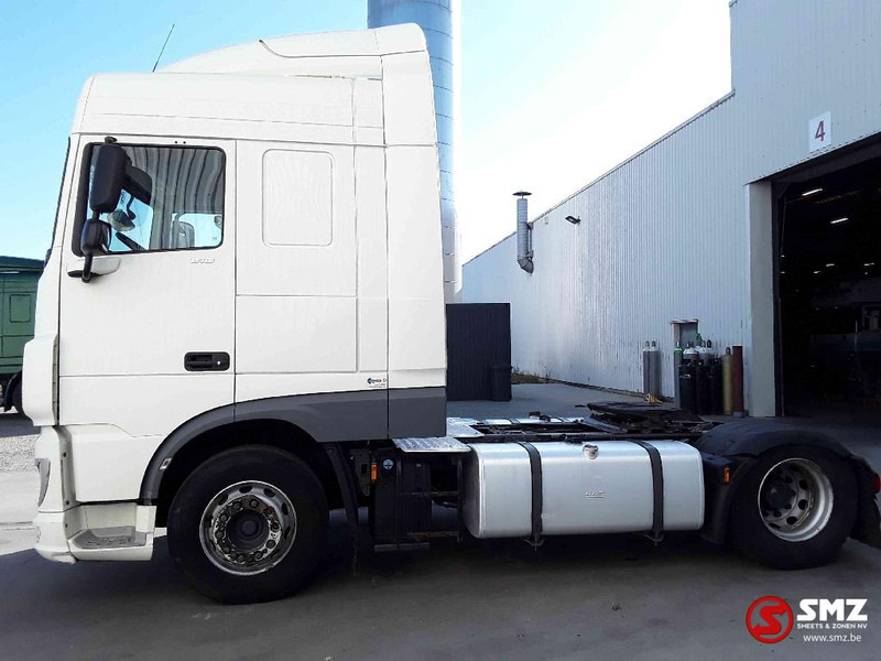 DAF XF 510 Spacecab 2 tanks intarder - Nyergesvontató: 5 kép. DAF XF 510 Spacecab 2 tanks intarder - Nyergesvontató: 5 kép.