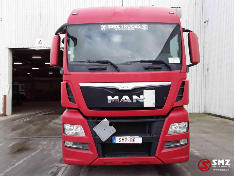 MAN TGX 18.440 Zf intarder chassis 6b - Nyergesvontató: 2 kép. MAN TGX 18.440 Zf intarder chassis 6b - Nyergesvontató: 2 kép.